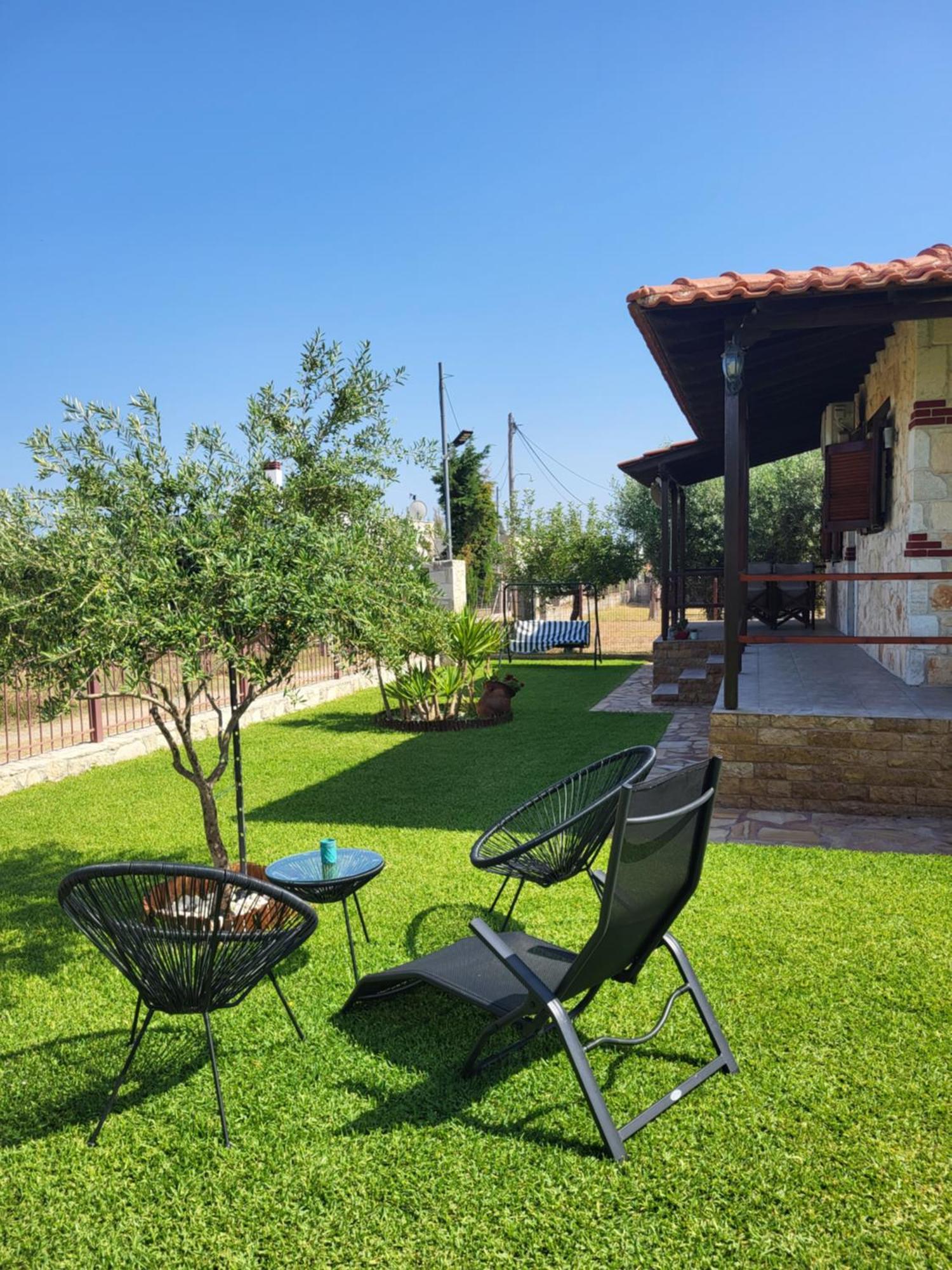 Villa Trifon By Rentalspro Services -Nea Potidea Halkidiki Exterior foto