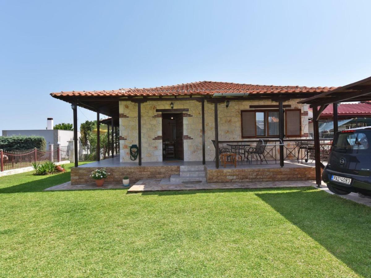 Villa Trifon By Rentalspro Services -Nea Potidea Halkidiki Exterior foto